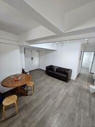 Lucky Plaza (D9), Apartment #564364931